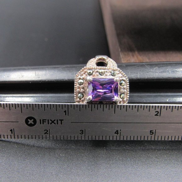 Size 6 Sterling Silver Marvelous Purple CZ Ring - Picture 7 of 8